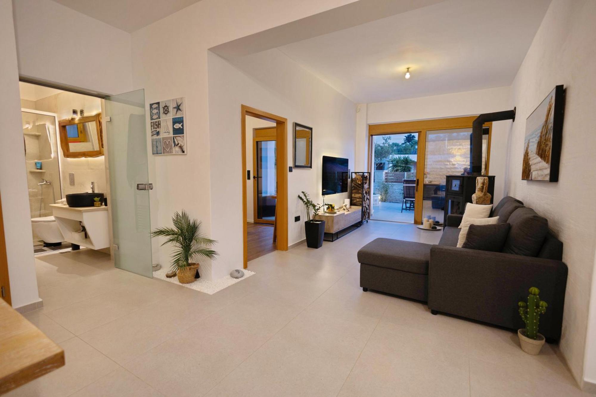 Serenity Garden Retreat Apartment *
