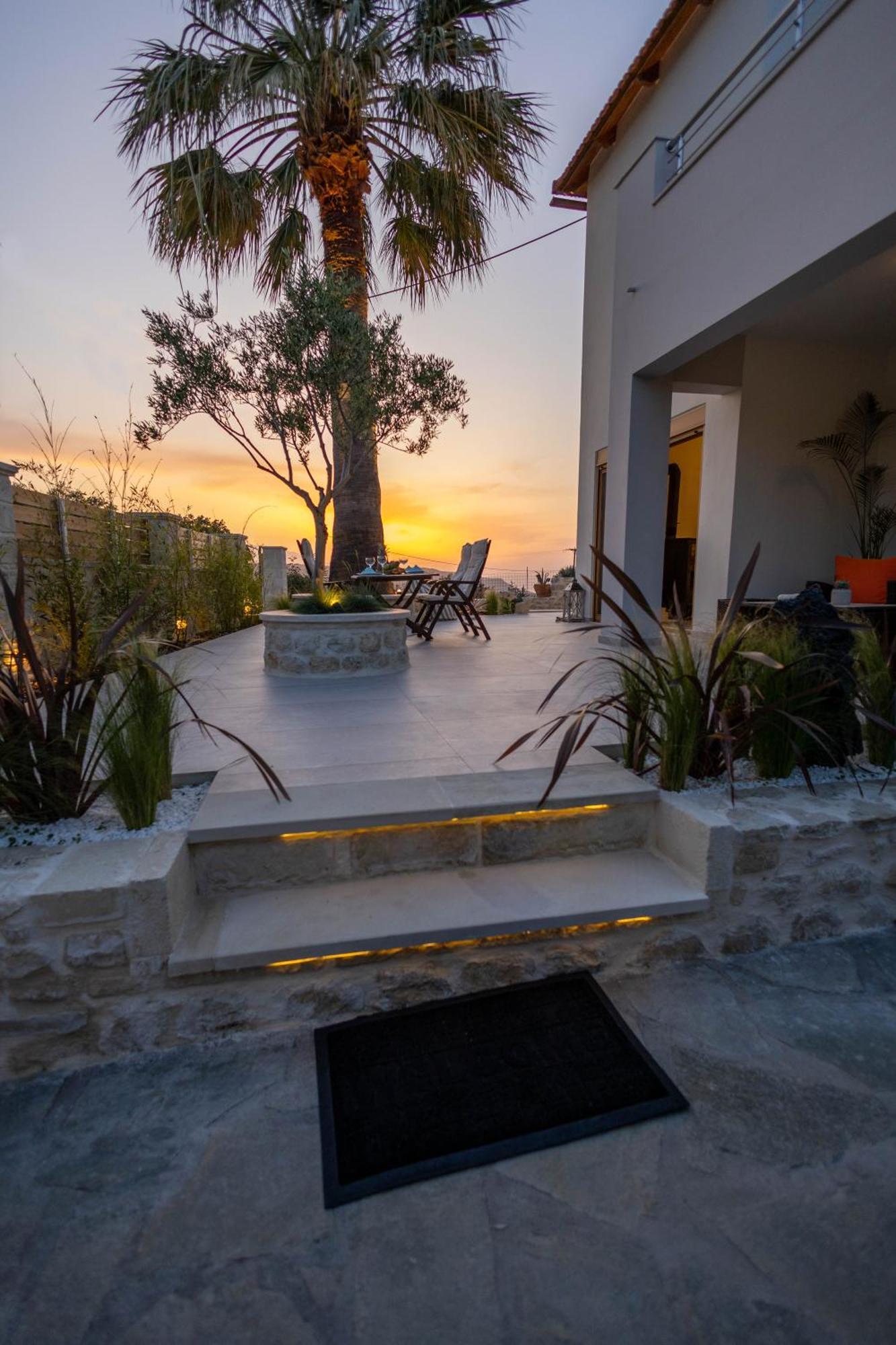 Serenity Garden Retreat