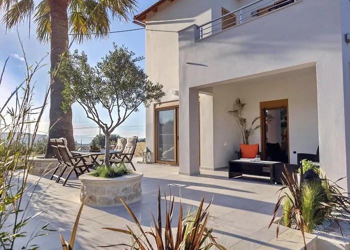Serenity Garden Retreat